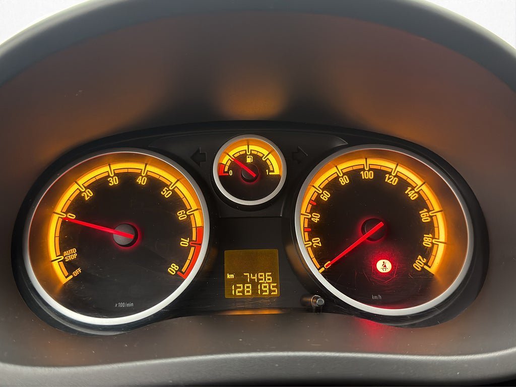 Vehicle Image 14