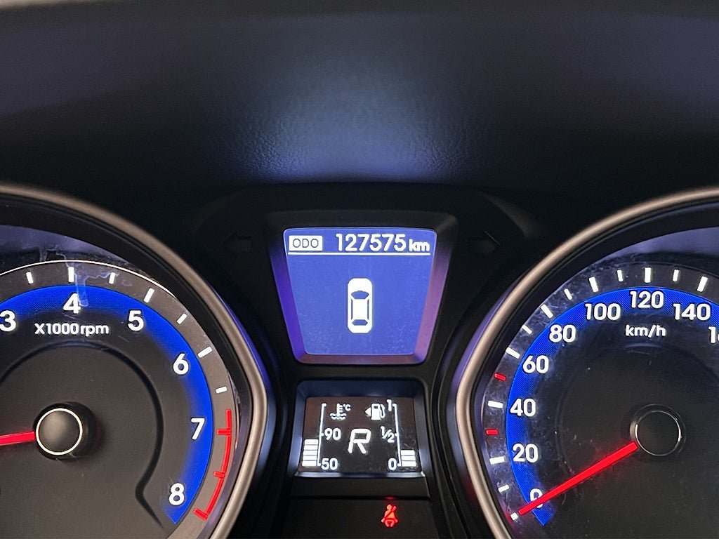 Vehicle Image 17