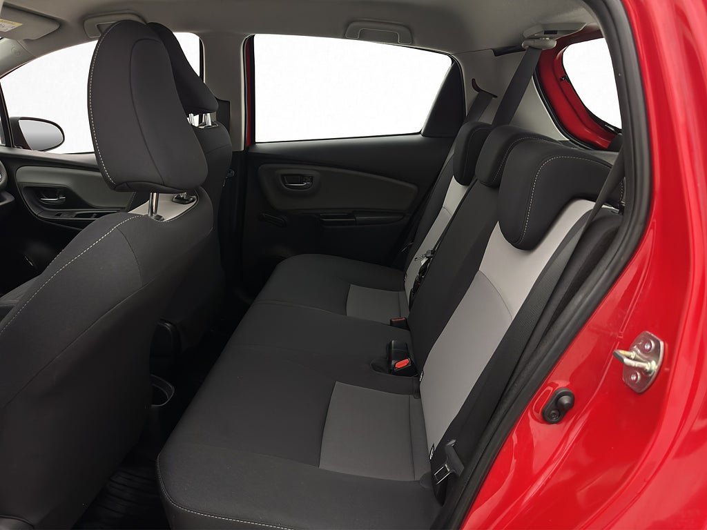 Vehicle Image 20