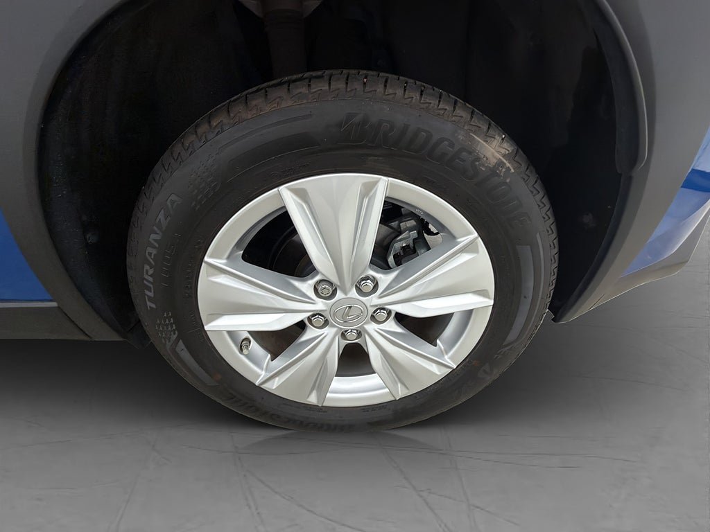 Vehicle Image 30