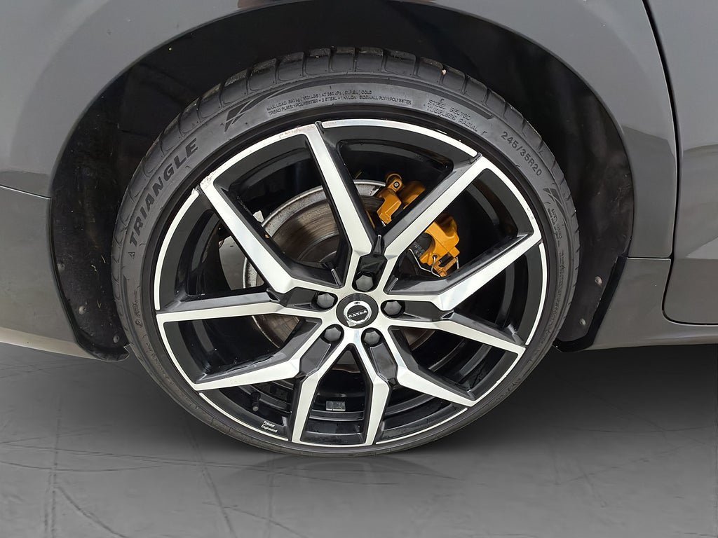 Vehicle Image 36