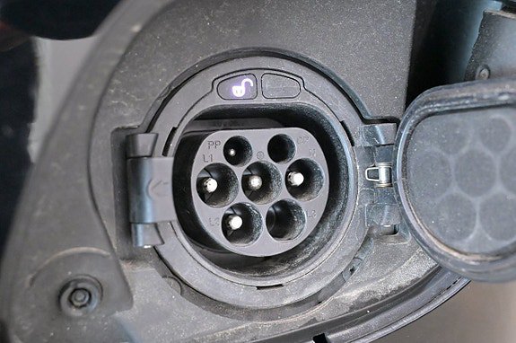 Vehicle Image 23