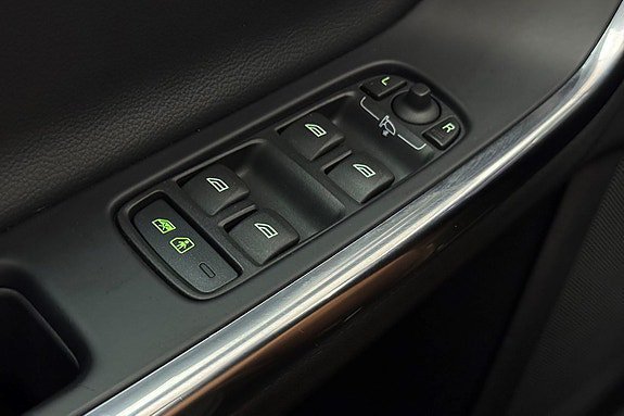 Vehicle Image 29