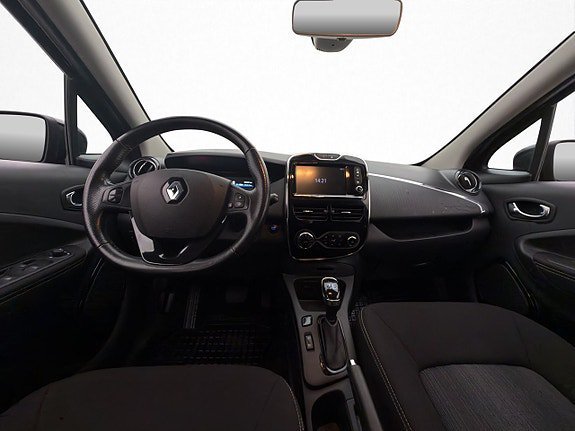 Vehicle Image 17