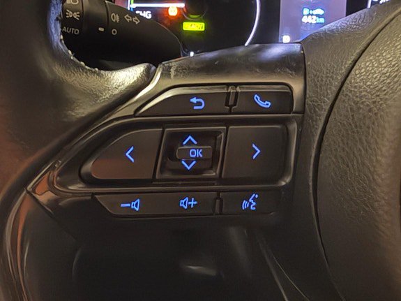 Vehicle Image 20