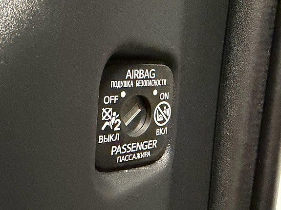 Vehicle Image 26