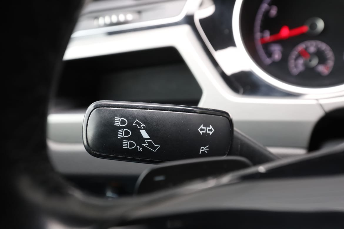 Vehicle Image 34