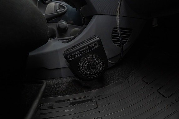 Vehicle Image 13