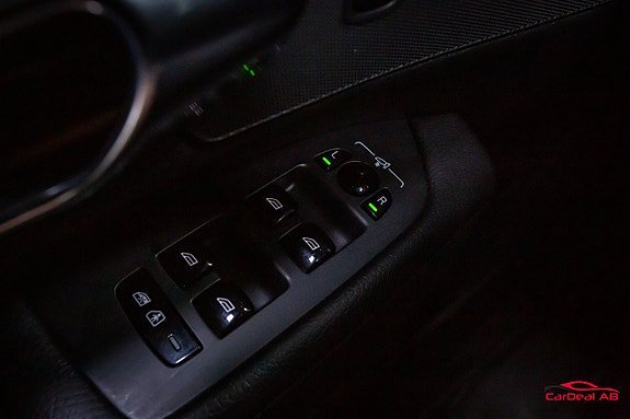 Vehicle Image 29