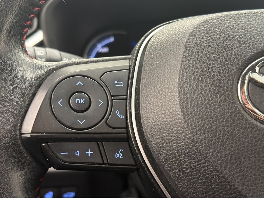 Vehicle Image 23