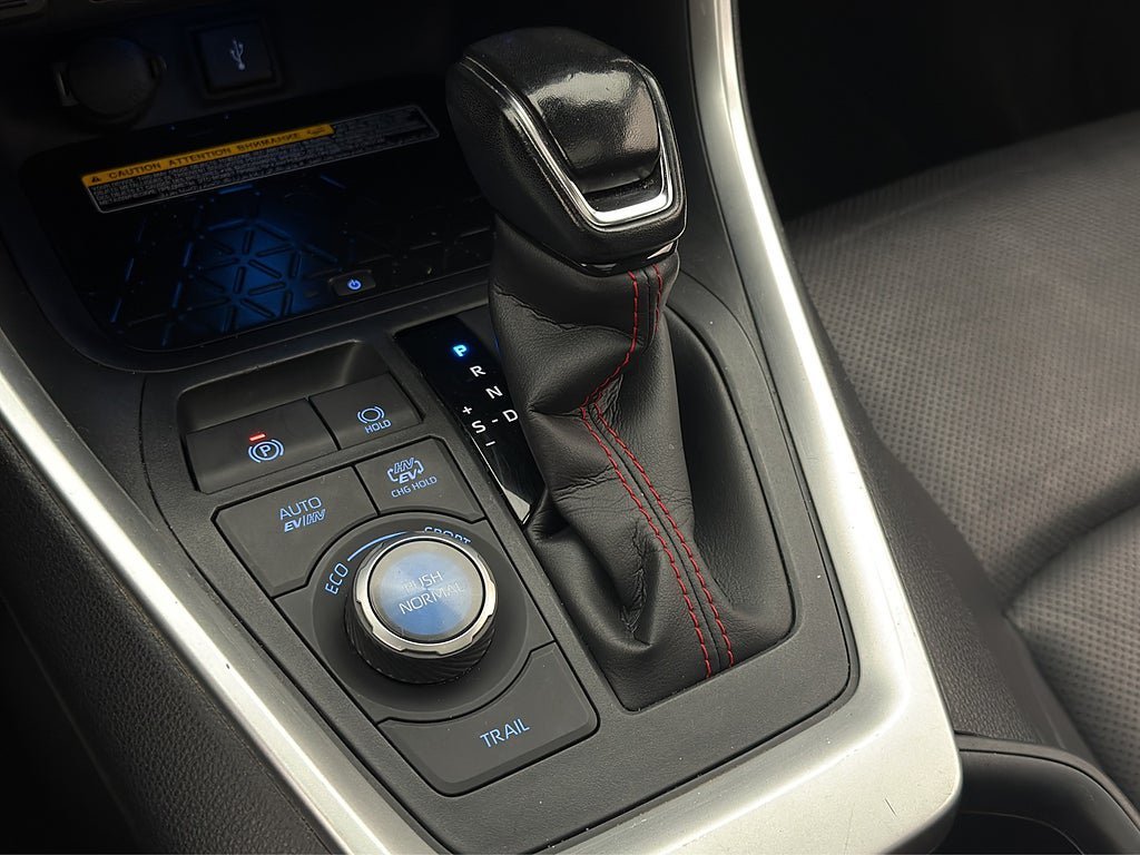 Vehicle Image 29
