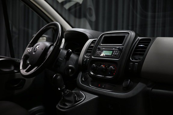 Vehicle Image 29