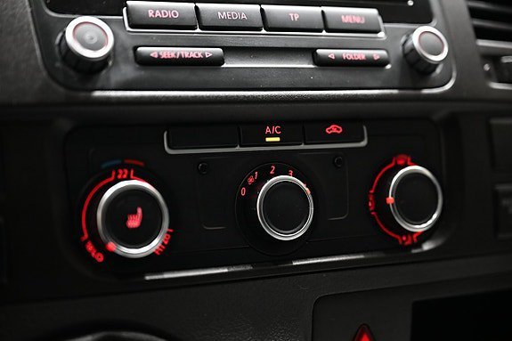 Vehicle Image 27