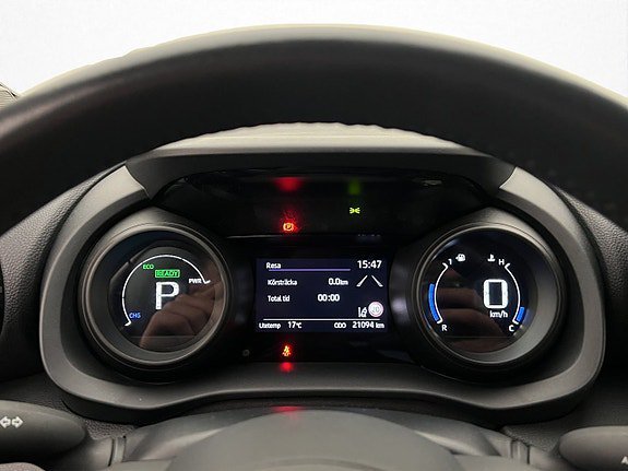 Vehicle Image 15