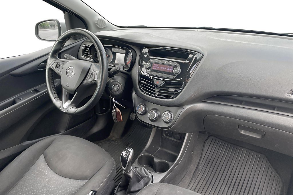 Vehicle Image 16