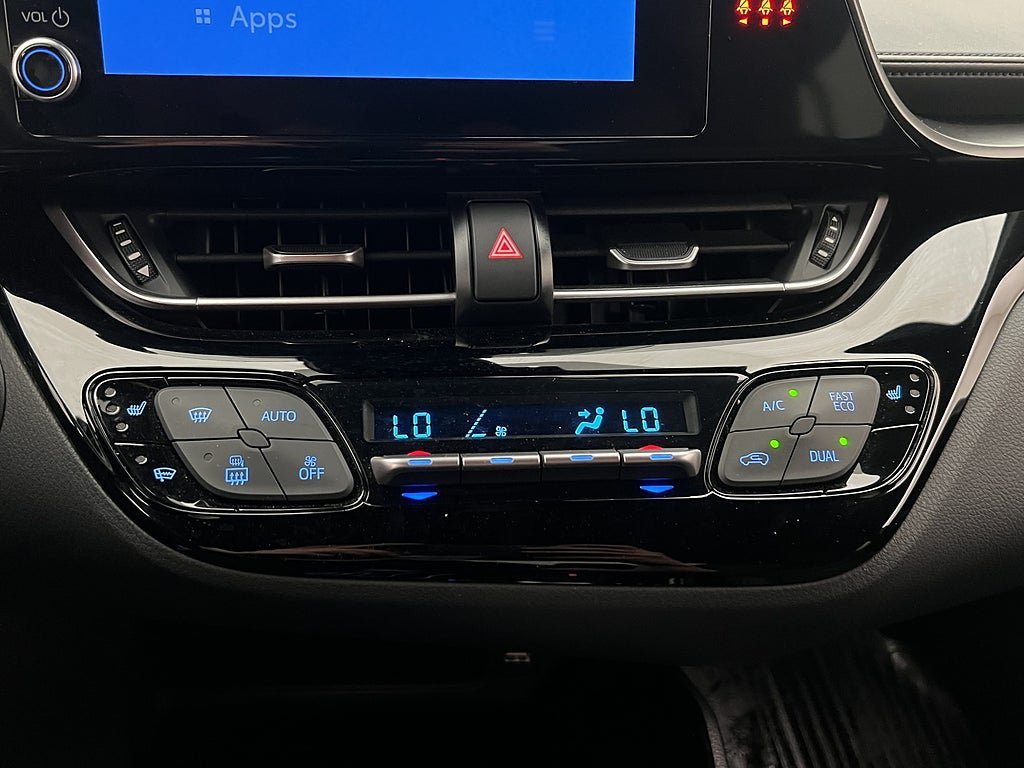 Vehicle Image 22