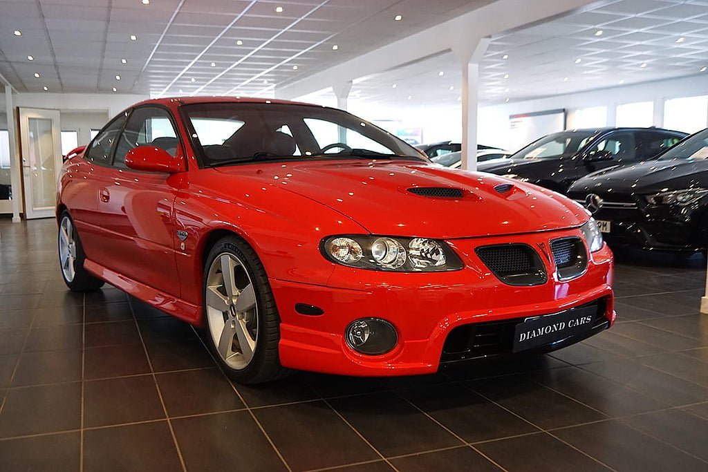 Vehicle Image 6