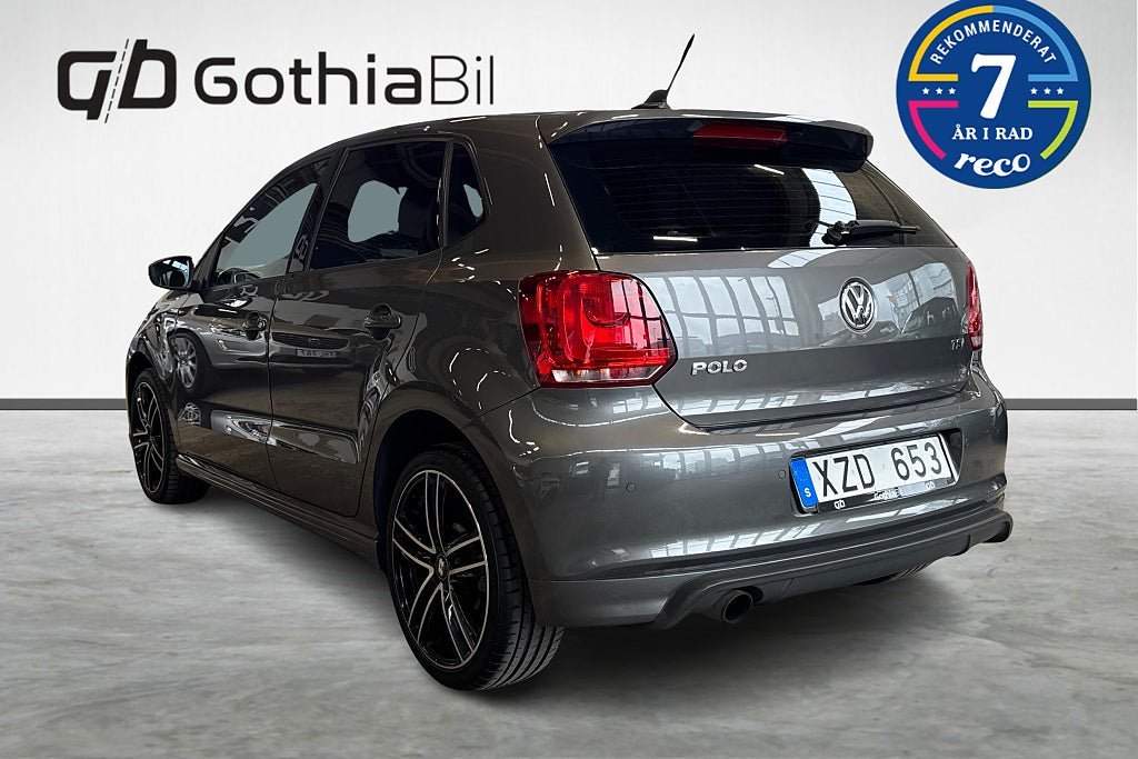 Vehicle Image 7