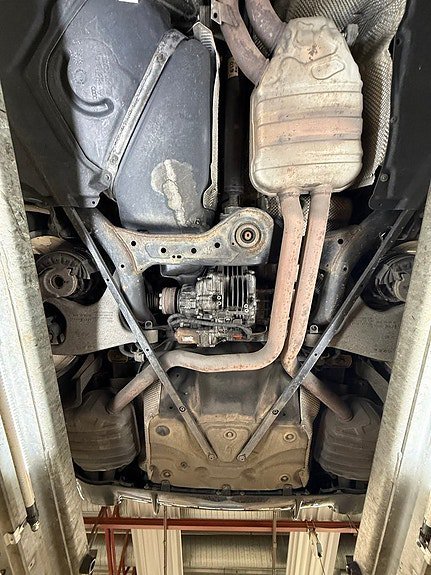 Vehicle Image 36