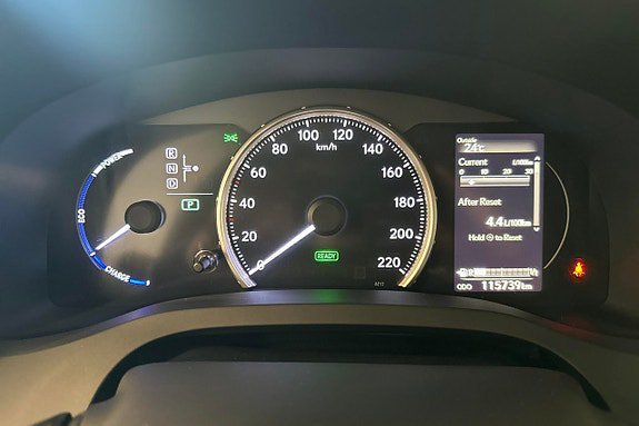 Vehicle Image 10
