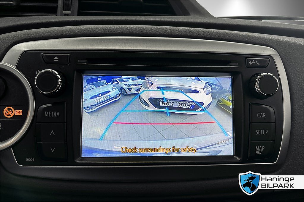 Vehicle Image 20