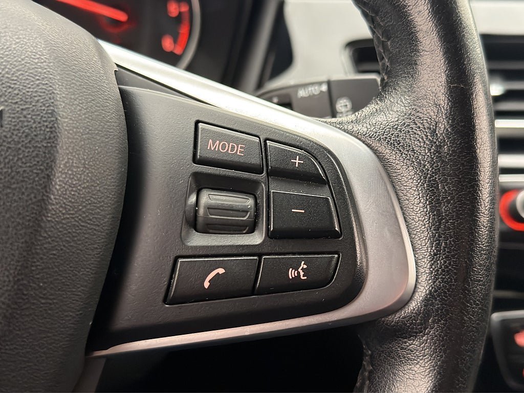 Vehicle Image 27