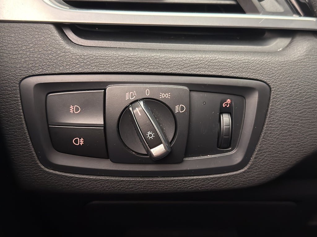 Vehicle Image 29