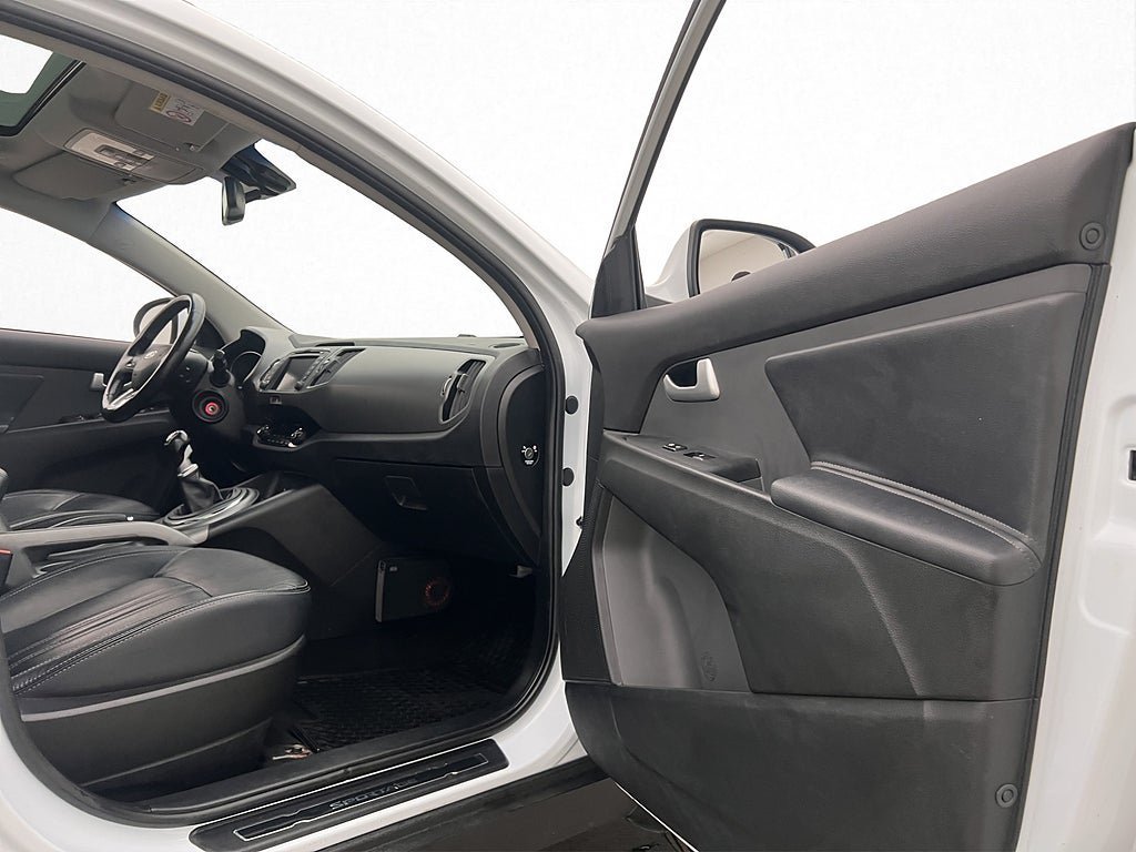 Vehicle Image 21