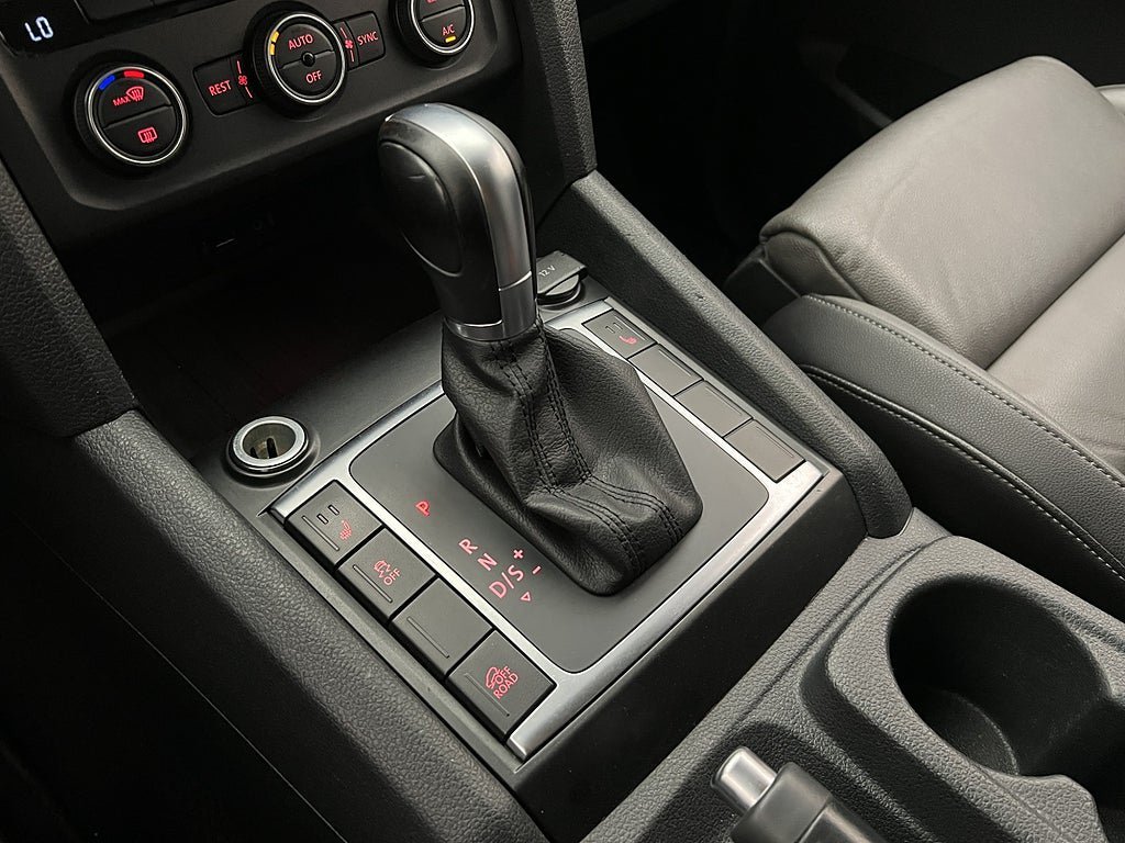 Vehicle Image 26