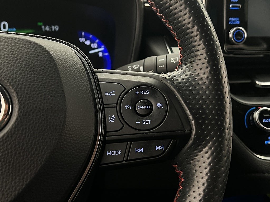 Vehicle Image 19