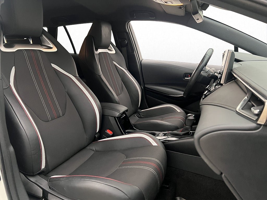 Vehicle Image 30