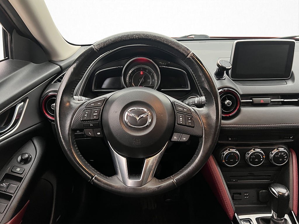 Vehicle Image 16