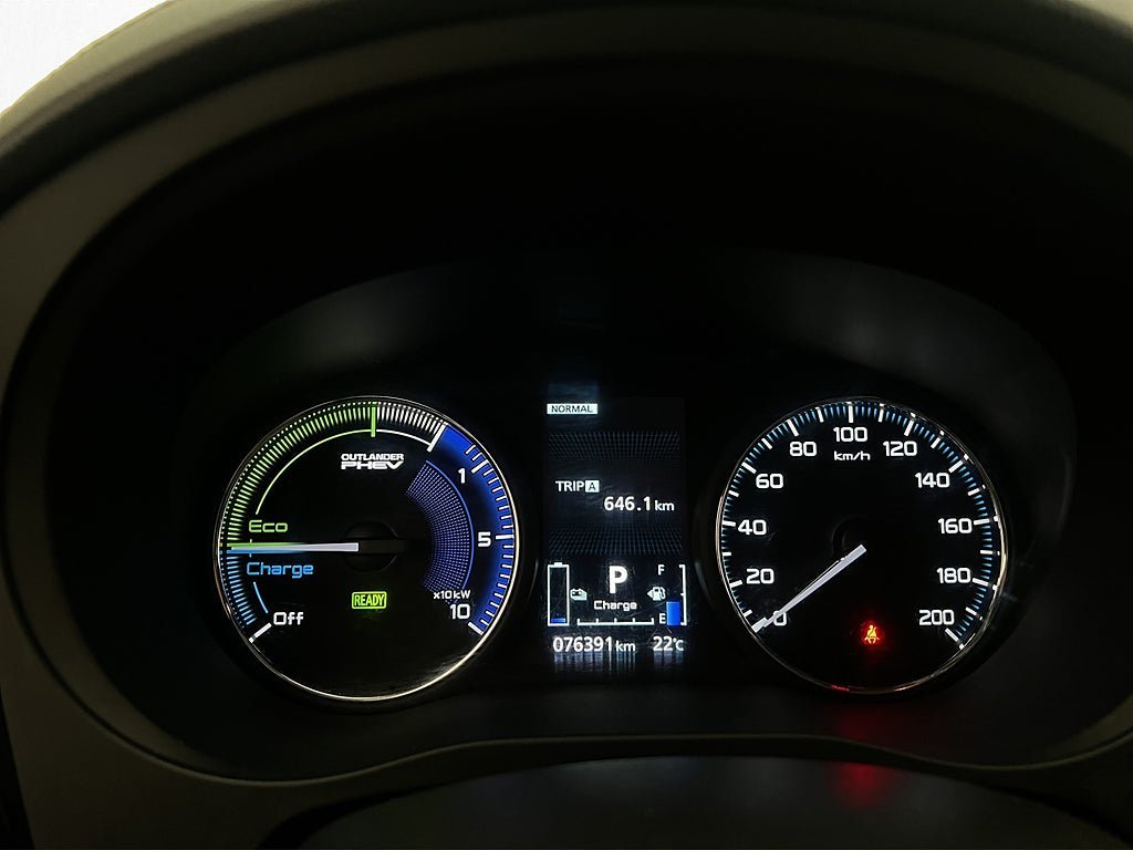 Vehicle Image 18