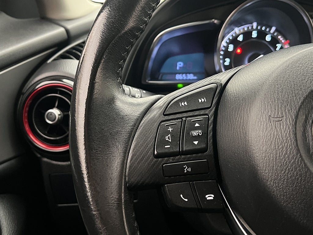 Vehicle Image 21