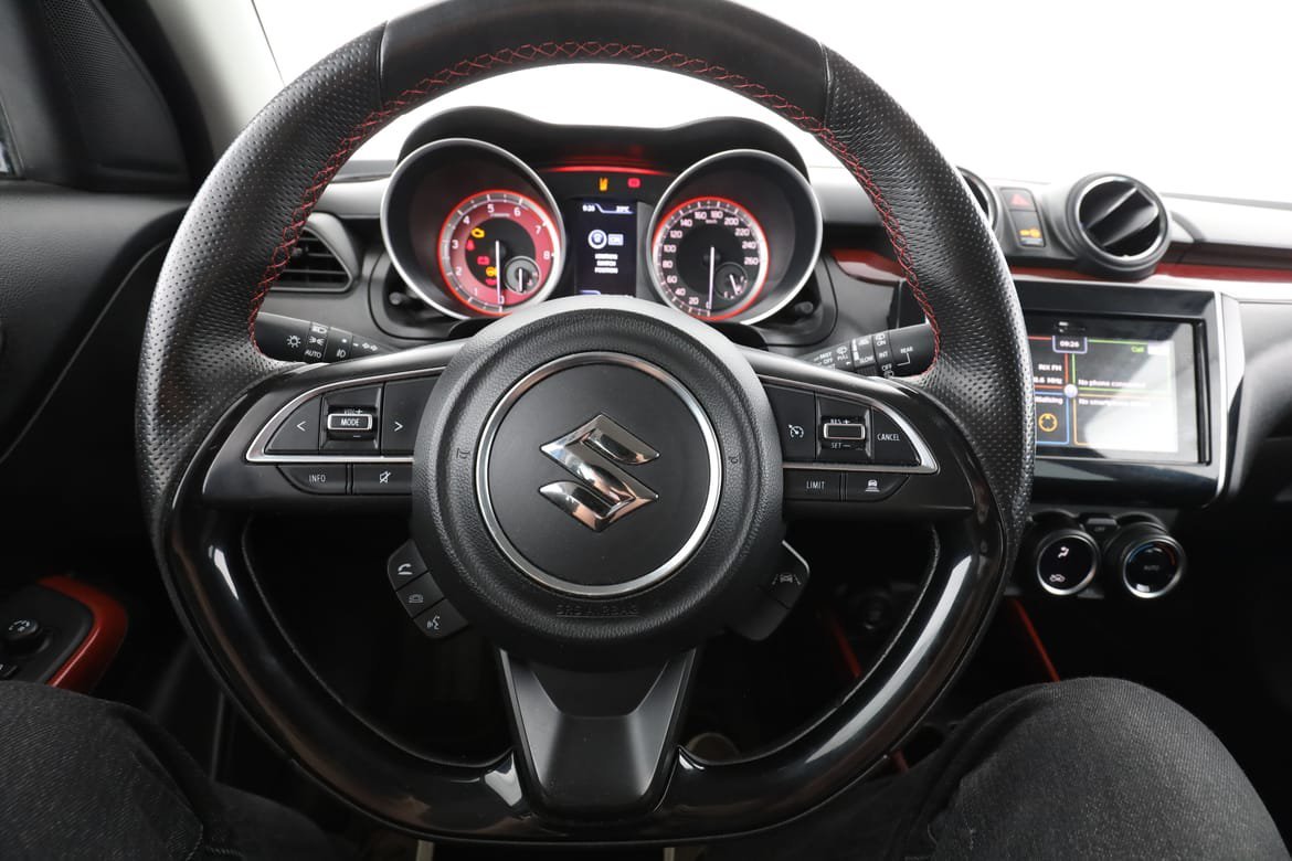 Vehicle Image 19
