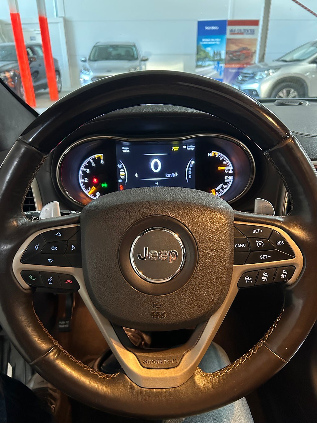 Vehicle Image 11