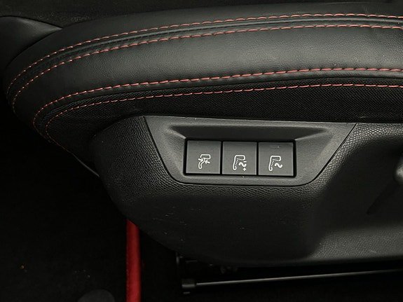 Vehicle Image 27