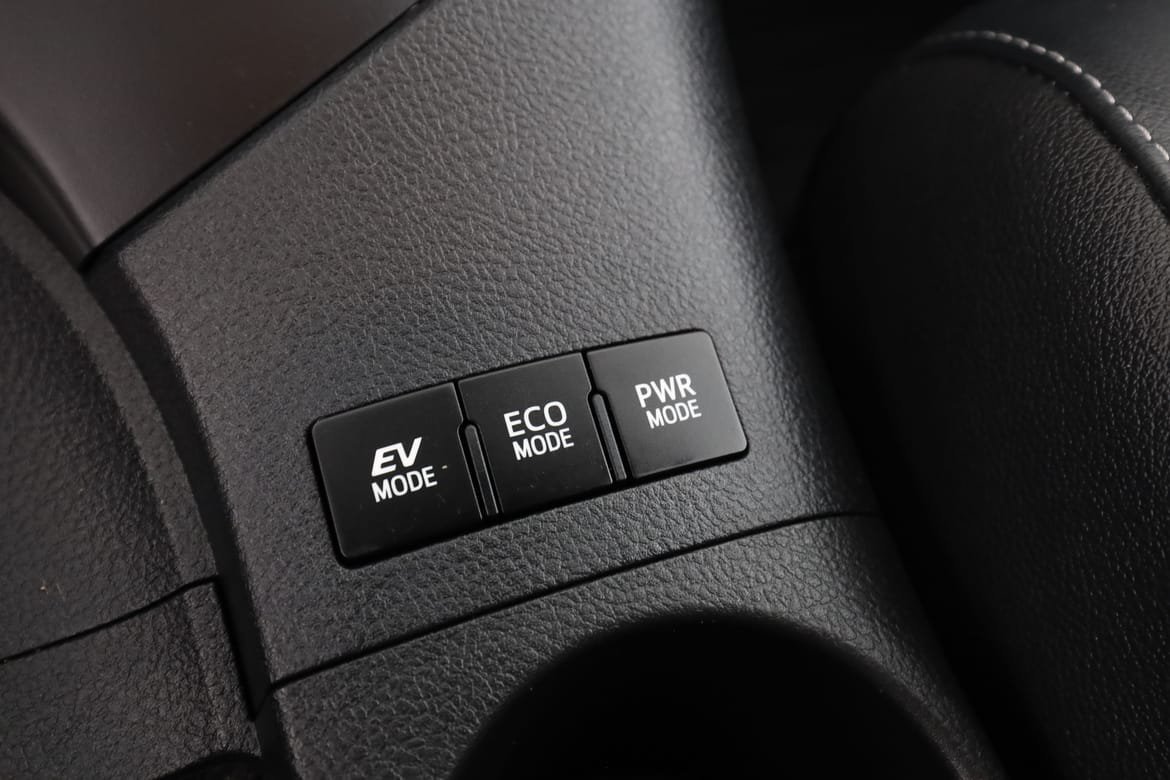Vehicle Image 24