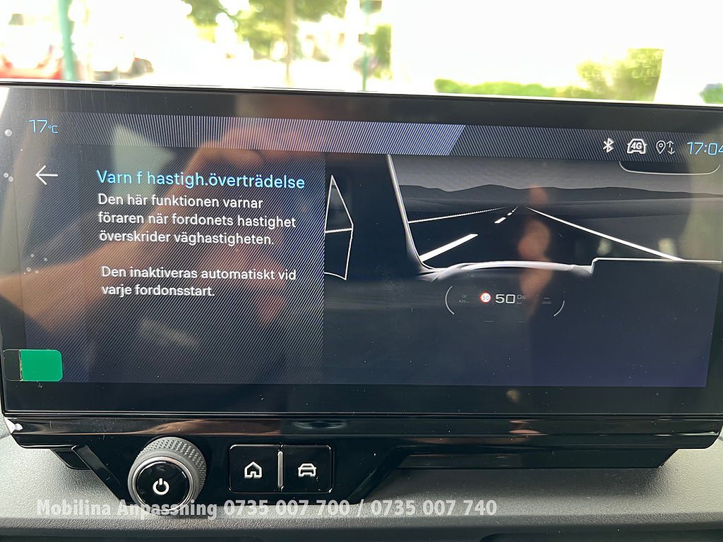 Vehicle Image 41