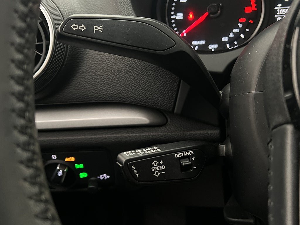 Vehicle Image 26