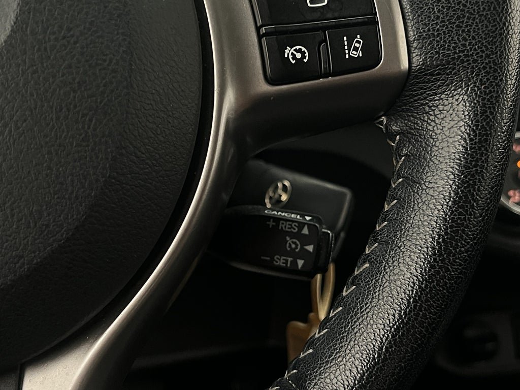 Vehicle Image 17
