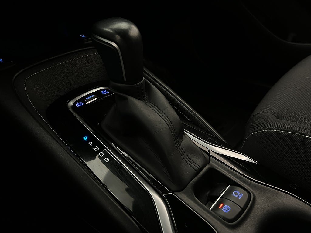 Vehicle Image 23