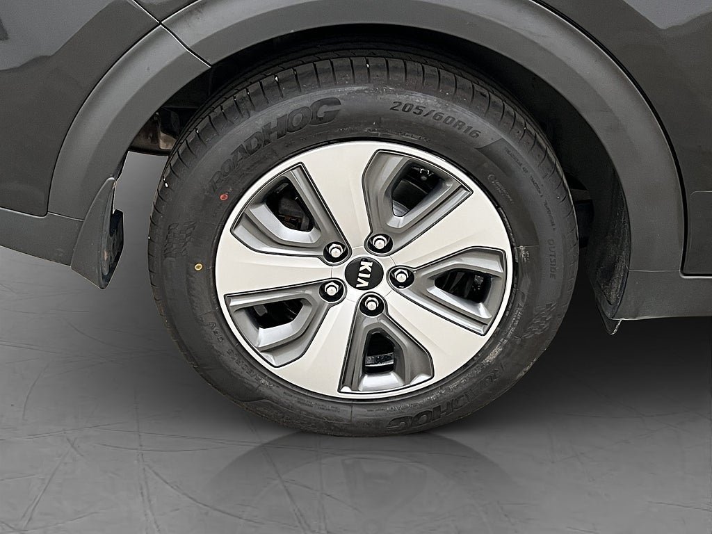 Vehicle Image 31