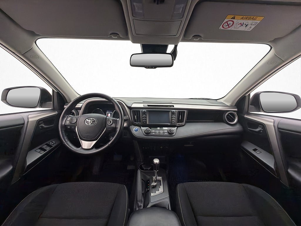 Vehicle Image 14