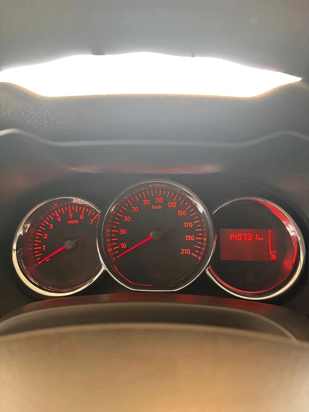 Vehicle Image 10