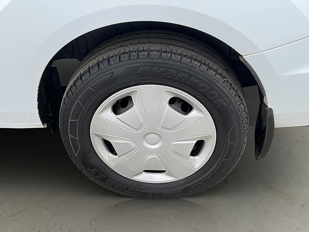 Vehicle Image 26