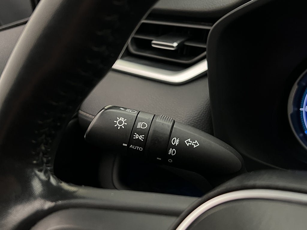 Vehicle Image 19
