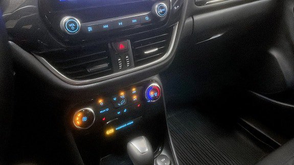Vehicle Image 13