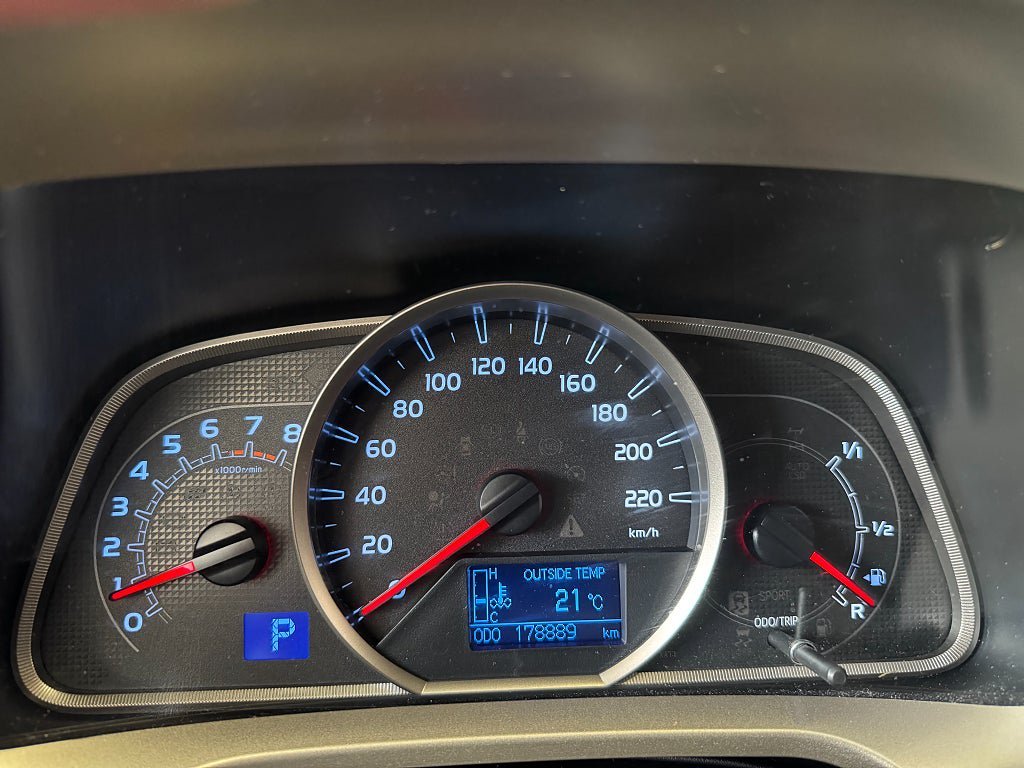Vehicle Image 21