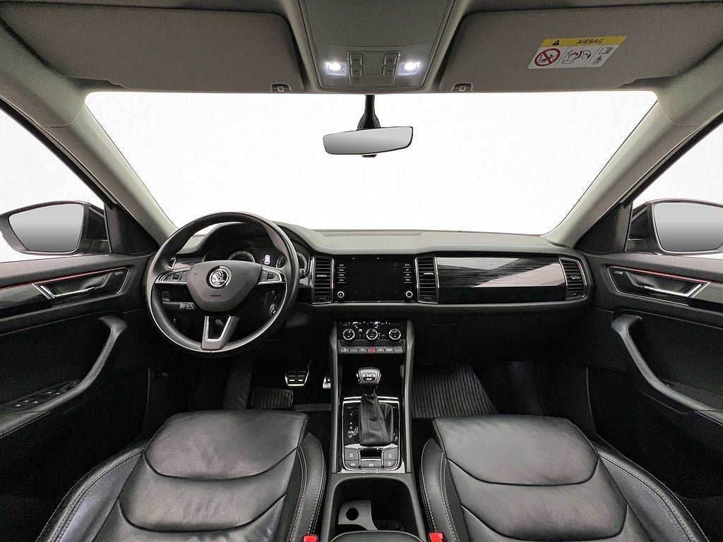 Vehicle Image 16